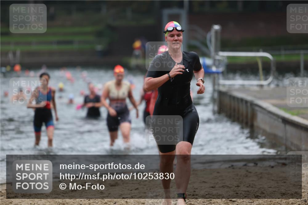 13.09.2026 - Stadtparktriathlon Mo-Foto http://msf.ph/oto/10253830 13.09.2026 10:12:48 Schwimmen 346, 372, 383, 414, 432, 447 meine-sportfotos.de