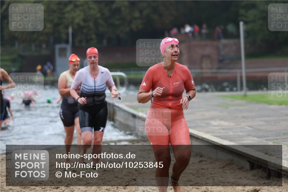 13.09.2026 - Stadtparktriathlon Mo-Foto http://msf.ph/oto/10253845 13.09.2026 10:12:53 Schwimmen 346, 372, 383, 390, 414, 432, 447 meine-sportfotos.de