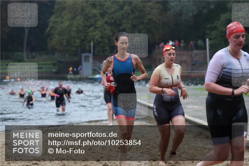 13.09.2026 - Stadtparktriathlon Mo-Foto http://msf.ph/oto/10253854 13.09.2026 10:12:56 Schwimmen 346, 372, 383, 390, 432, 433, 447 meine-sportfotos.de