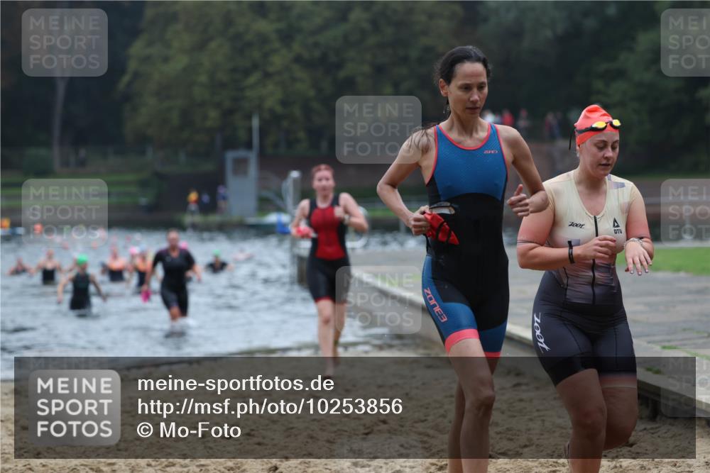 13.09.2026 - Stadtparktriathlon Mo-Foto http://msf.ph/oto/10253856 13.09.2026 10:12:57 Schwimmen 346, 372, 383, 390, 432, 433, 447 meine-sportfotos.de