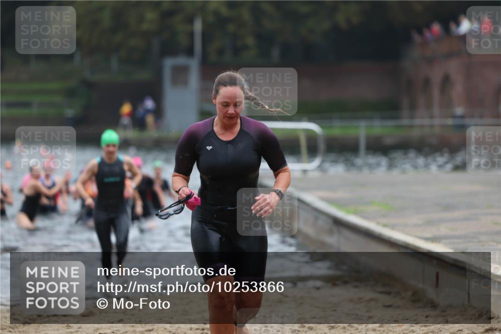 13.09.2026 - Stadtparktriathlon Mo-Foto http://msf.ph/oto/10253866 13.09.2026 10:13:04 Schwimmen 390, 415, 428, 433, 443, 450, 462 meine-sportfotos.de