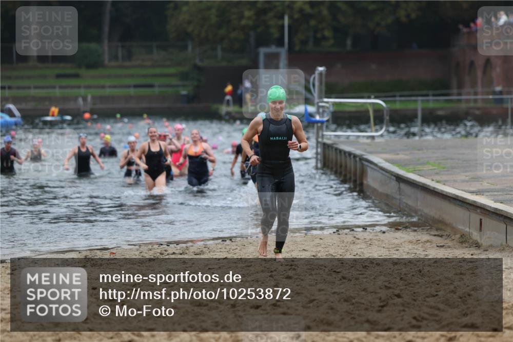 13.09.2026 - Stadtparktriathlon Mo-Foto http://msf.ph/oto/10253872 13.09.2026 10:13:06 Schwimmen 357, 390, 415, 428, 433, 443, 450, 461, 462 meine-sportfotos.de