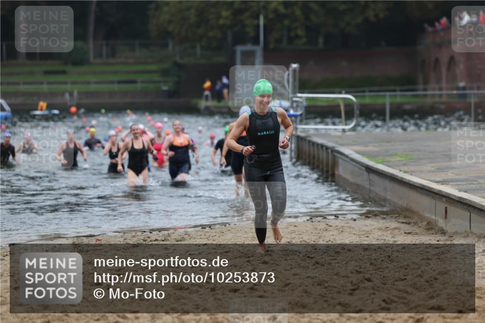 13.09.2026 - Stadtparktriathlon Mo-Foto http://msf.ph/oto/10253873 13.09.2026 10:13:06 Schwimmen 357, 390, 415, 428, 433, 443, 450, 461, 462 meine-sportfotos.de