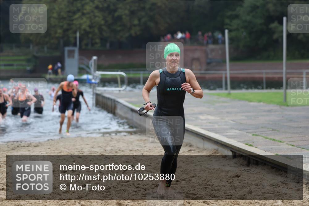 13.09.2026 - Stadtparktriathlon Mo-Foto http://msf.ph/oto/10253880 13.09.2026 10:13:09 Schwimmen 347, 357, 385, 390, 415, 428, 430, 433, 434, 443, 450, 461, 462 meine-sportfotos.de