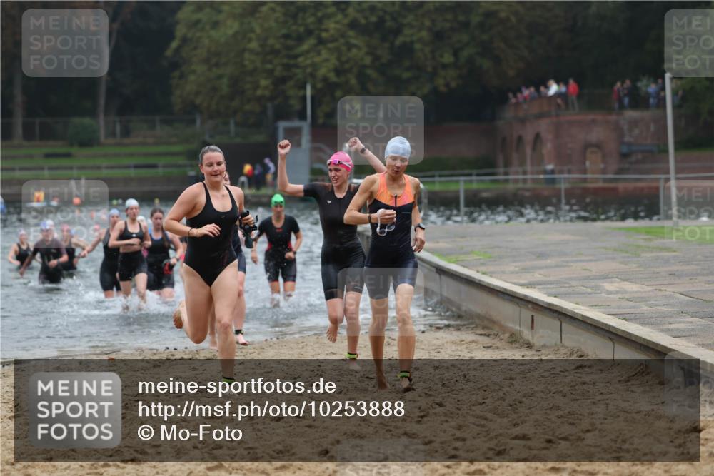 13.09.2026 - Stadtparktriathlon Mo-Foto http://msf.ph/oto/10253888 13.09.2026 10:13:13 Schwimmen 347, 354, 357, 385, 415, 428, 430, 433, 434, 443, 450, 461, 462 meine-sportfotos.de