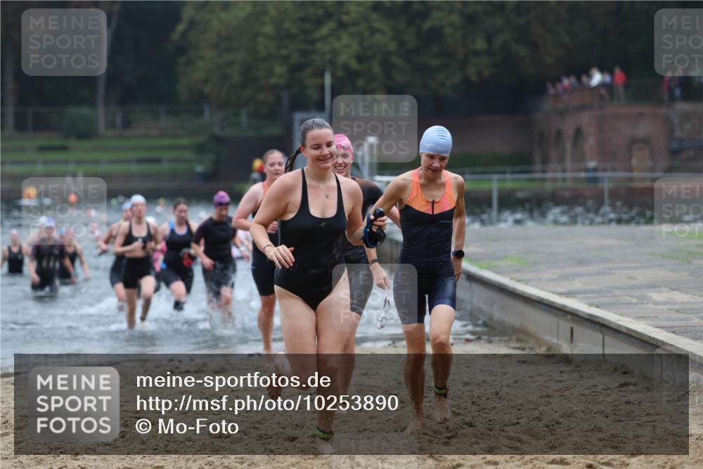 13.09.2026 - Stadtparktriathlon Mo-Foto http://msf.ph/oto/10253890 13.09.2026 10:13:13 Schwimmen 347, 354, 357, 385, 415, 428, 430, 433, 434, 443, 450, 461, 462 meine-sportfotos.de