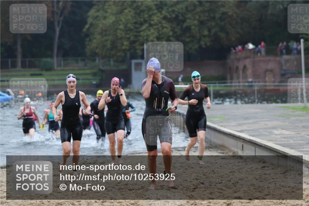 13.09.2026 - Stadtparktriathlon Mo-Foto http://msf.ph/oto/10253925 13.09.2026 10:13:26 Schwimmen 353, 354, 377, 385, 386, 387, 399, 400, 402, 406, 420, 422, 434, 437 meine-sportfotos.de
