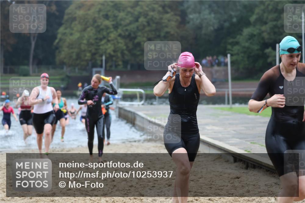 13.09.2026 - Stadtparktriathlon Mo-Foto http://msf.ph/oto/10253937 13.09.2026 10:13:30 Schwimmen 353, 354, 358, 377, 381, 386, 387, 399, 400, 402, 406, 420, 422, 429, 437 meine-sportfotos.de