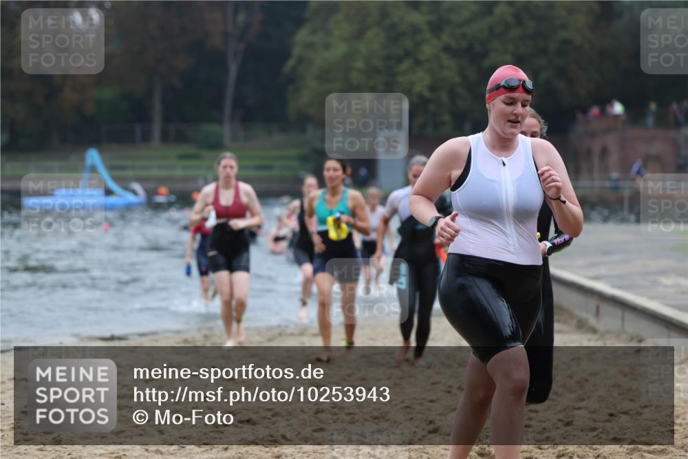 13.09.2026 - Stadtparktriathlon Mo-Foto http://msf.ph/oto/10253943 13.09.2026 10:13:32 Schwimmen 353, 358, 377, 381, 386, 387, 392, 399, 400, 402, 406, 420, 422, 429, 437 meine-sportfotos.de
