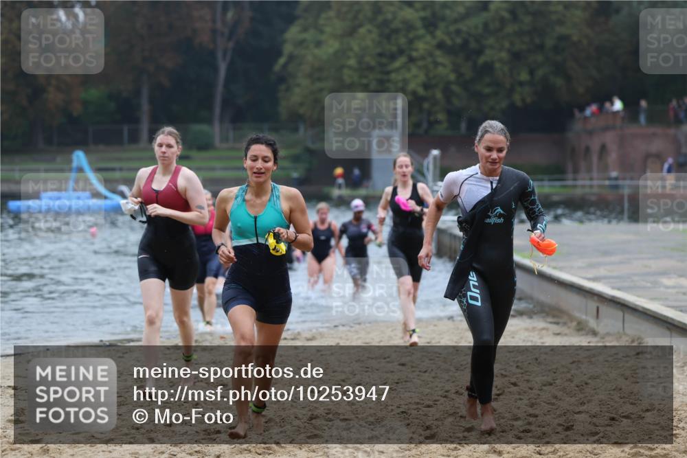 13.09.2026 - Stadtparktriathlon Mo-Foto http://msf.ph/oto/10253947 13.09.2026 10:13:34 Schwimmen 358, 377, 381, 386, 387, 392, 399, 400, 406, 420, 422, 429, 437 meine-sportfotos.de