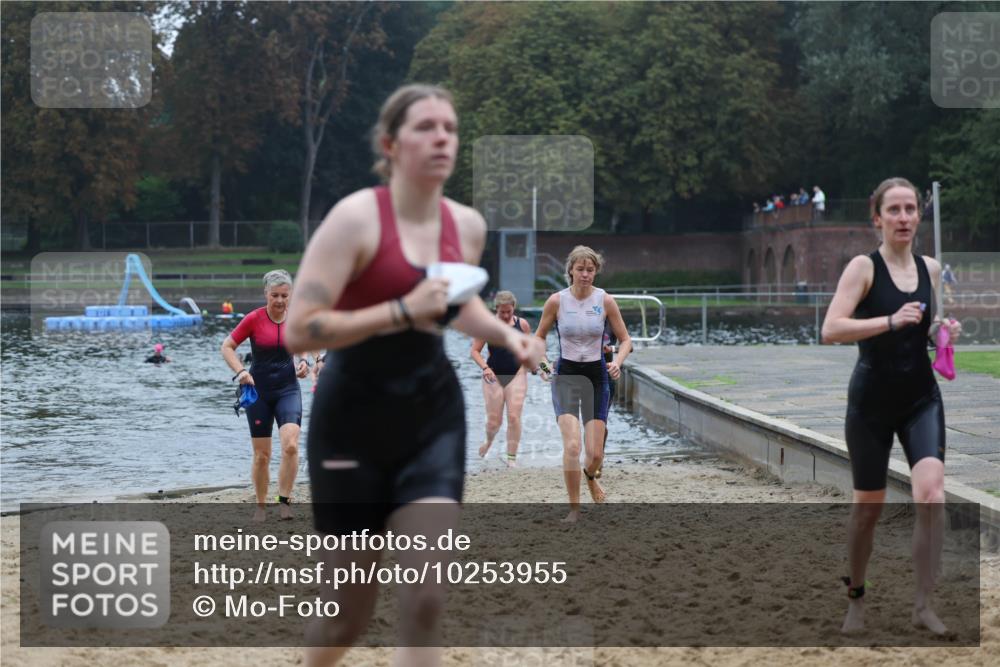 13.09.2026 - Stadtparktriathlon Mo-Foto http://msf.ph/oto/10253955 13.09.2026 10:13:37 Schwimmen 358, 381, 386, 387, 392, 399, 400, 406, 419, 420, 429, 437, 445 meine-sportfotos.de