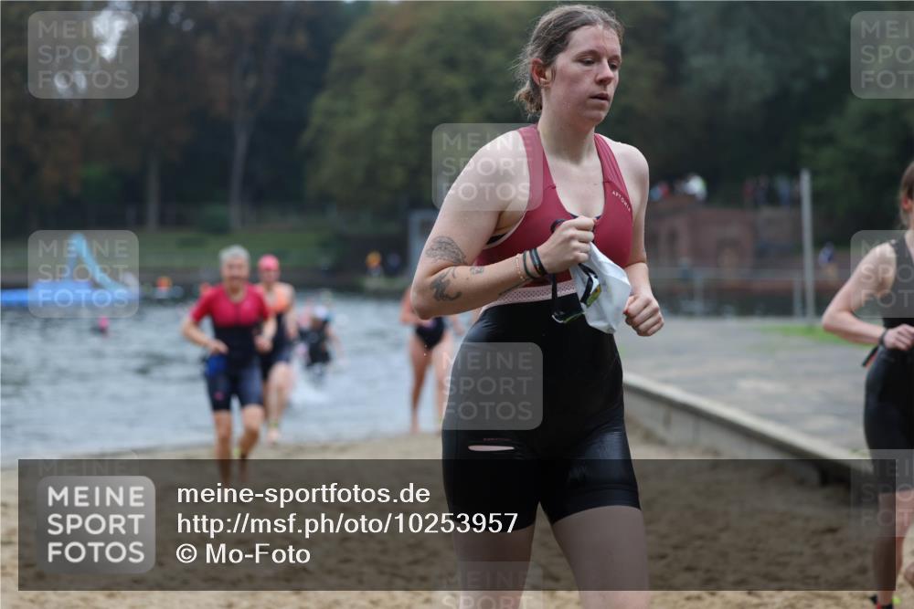 13.09.2026 - Stadtparktriathlon Mo-Foto http://msf.ph/oto/10253957 13.09.2026 10:13:37 Schwimmen 358, 381, 386, 387, 392, 399, 400, 406, 419, 420, 429, 437, 445 meine-sportfotos.de