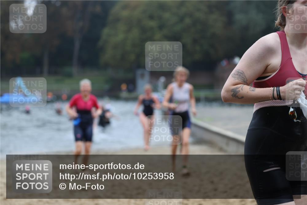 13.09.2026 - Stadtparktriathlon Mo-Foto http://msf.ph/oto/10253958 13.09.2026 10:13:38 Schwimmen 358, 381, 386, 387, 392, 400, 406, 419, 420, 429, 437, 445, 449 meine-sportfotos.de