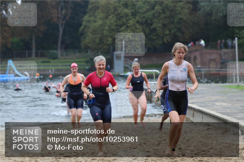 13.09.2026 - Stadtparktriathlon Mo-Foto http://msf.ph/oto/10253961 13.09.2026 10:13:39 Schwimmen 358, 381, 387, 392, 398, 400, 406, 419, 420, 429, 437, 445, 449 meine-sportfotos.de