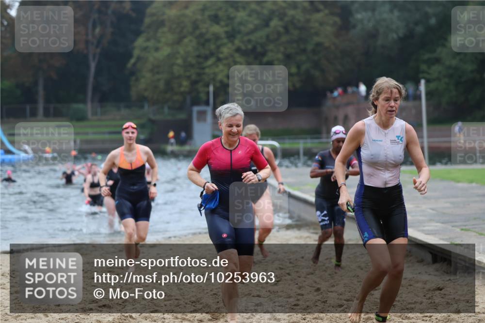 13.09.2026 - Stadtparktriathlon Mo-Foto http://msf.ph/oto/10253963 13.09.2026 10:13:39 Schwimmen 358, 381, 387, 392, 398, 400, 406, 419, 420, 429, 437, 445, 449 meine-sportfotos.de