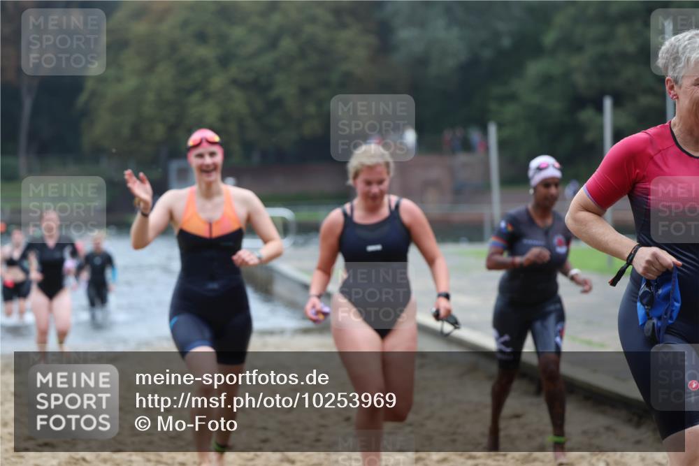 13.09.2026 - Stadtparktriathlon Mo-Foto http://msf.ph/oto/10253969 13.09.2026 10:13:41 Schwimmen 358, 381, 387, 392, 398, 401, 406, 419, 420, 429, 445, 449 meine-sportfotos.de