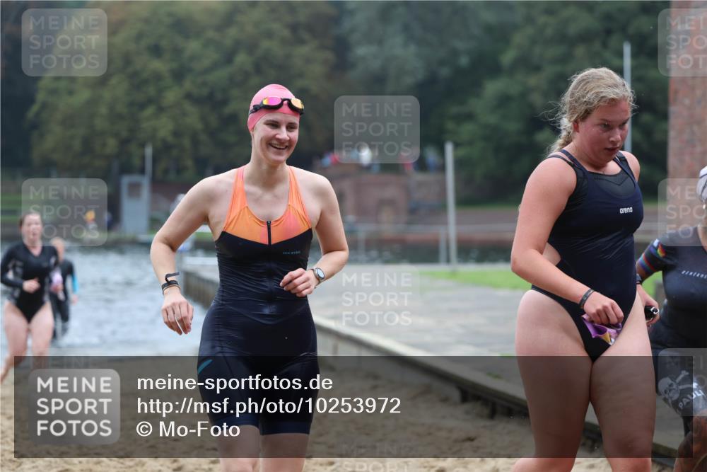 13.09.2026 - Stadtparktriathlon Mo-Foto http://msf.ph/oto/10253972 13.09.2026 10:13:42 Schwimmen 358, 381, 392, 398, 401, 406, 419, 420, 429, 445, 449 meine-sportfotos.de