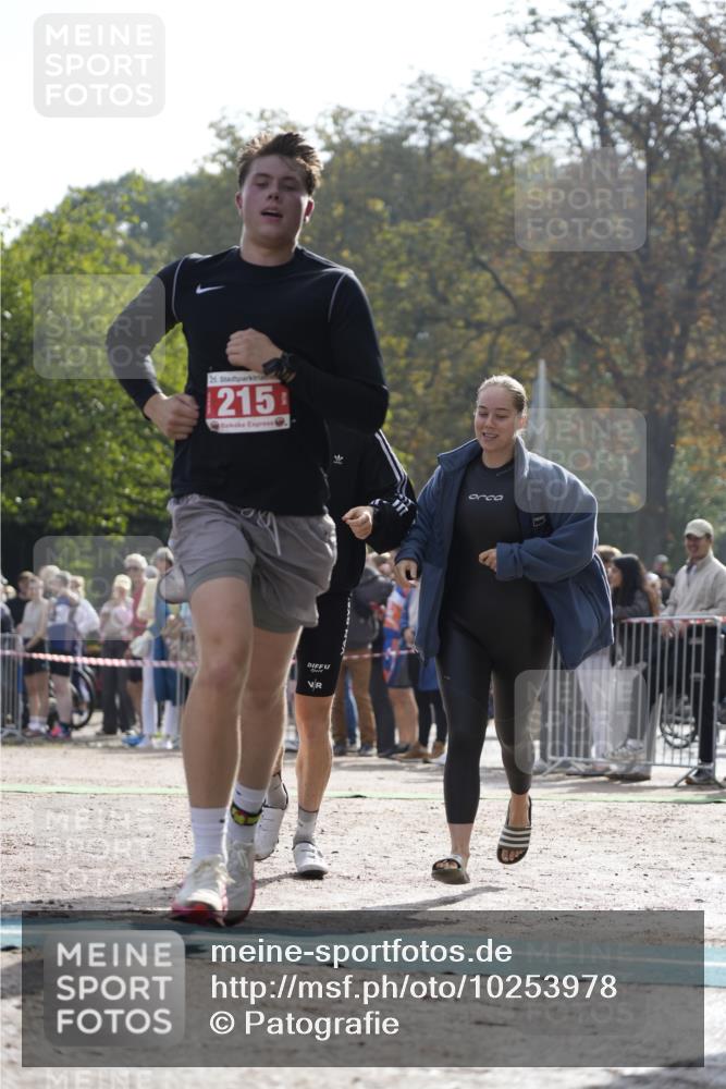 13.09.2026 - Stadtparktriathlon Patografie http://msf.ph/oto/10253978 13.09.2026 10:46:04 Ziel 215, 226 meine-sportfotos.de