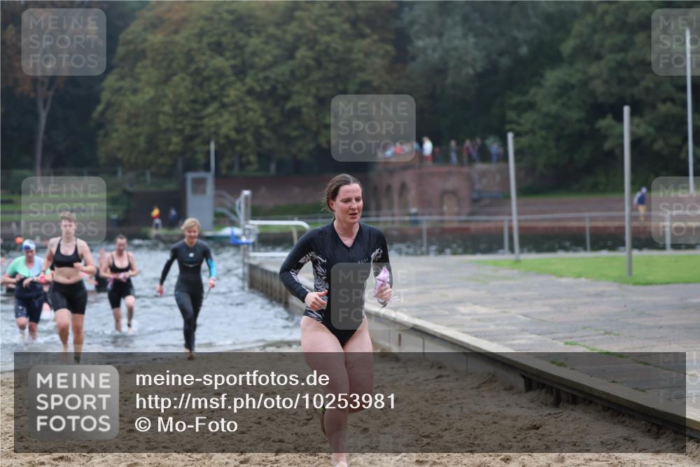 13.09.2026 - Stadtparktriathlon Mo-Foto http://msf.ph/oto/10253981 13.09.2026 10:13:45 Schwimmen 358, 381, 392, 398, 401, 419, 429, 445, 449, 457 meine-sportfotos.de