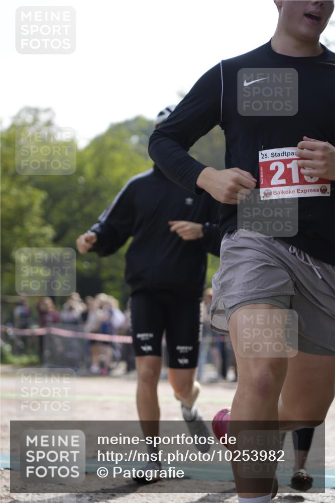 13.09.2026 - Stadtparktriathlon Patografie http://msf.ph/oto/10253982 13.09.2026 10:46:05 Ziel 215, 226 meine-sportfotos.de