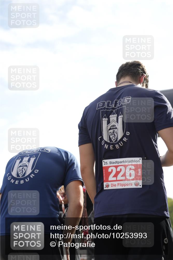 13.09.2026 - Stadtparktriathlon Patografie http://msf.ph/oto/10253993 13.09.2026 10:46:25 Ziel  meine-sportfotos.de