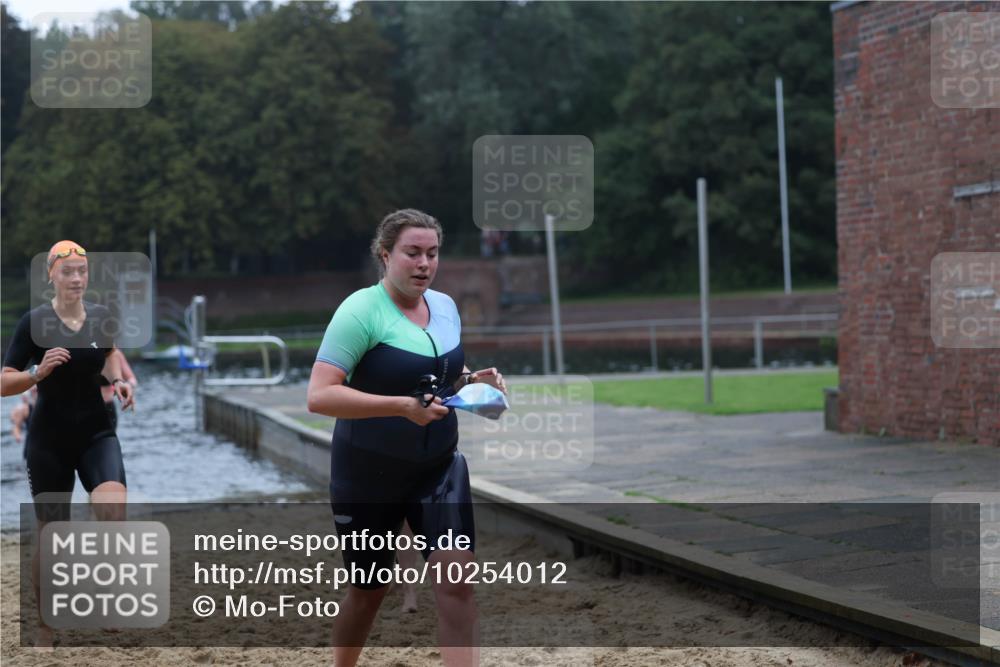 13.09.2026 - Stadtparktriathlon Mo-Foto http://msf.ph/oto/10254012 13.09.2026 10:13:52 Schwimmen 398, 401, 419, 445, 449, 452, 457 meine-sportfotos.de