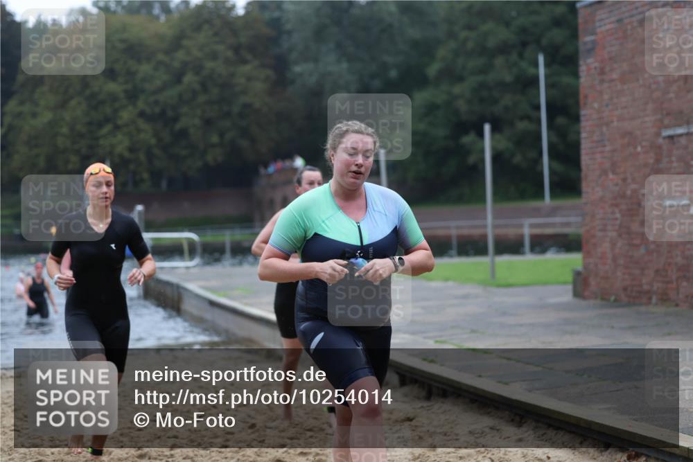 13.09.2026 - Stadtparktriathlon Mo-Foto http://msf.ph/oto/10254014 13.09.2026 10:13:52 Schwimmen 398, 401, 419, 445, 449, 452, 457 meine-sportfotos.de