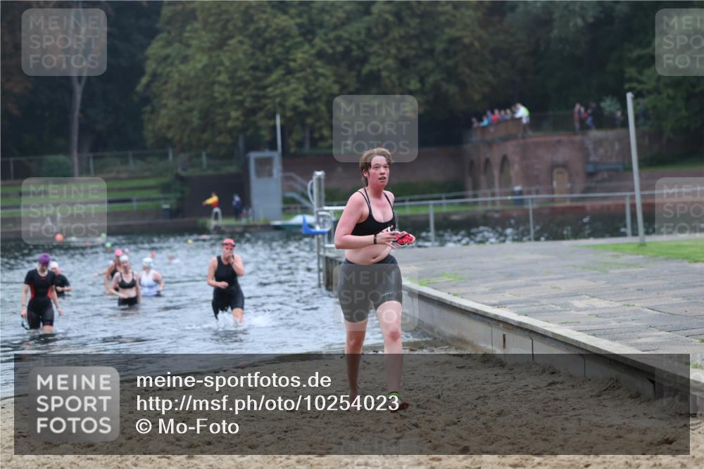 13.09.2026 - Stadtparktriathlon Mo-Foto http://msf.ph/oto/10254023 13.09.2026 10:13:55 Schwimmen 371, 398, 401, 449, 452, 457 meine-sportfotos.de