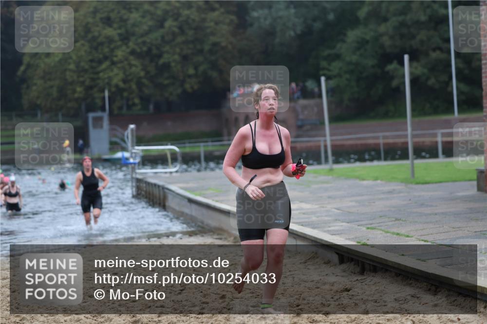 13.09.2026 - Stadtparktriathlon Mo-Foto http://msf.ph/oto/10254033 13.09.2026 10:13:56 Schwimmen 371, 398, 401, 449, 452, 457 meine-sportfotos.de