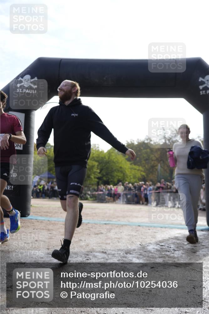 13.09.2026 - Stadtparktriathlon Patografie http://msf.ph/oto/10254036 13.09.2026 10:48:22 Ziel 211, 327 meine-sportfotos.de