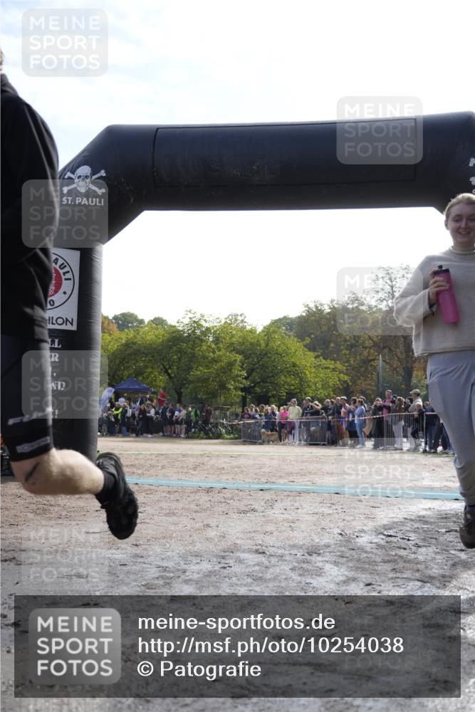 13.09.2026 - Stadtparktriathlon Patografie http://msf.ph/oto/10254038 13.09.2026 10:48:22 Ziel 211, 327 meine-sportfotos.de
