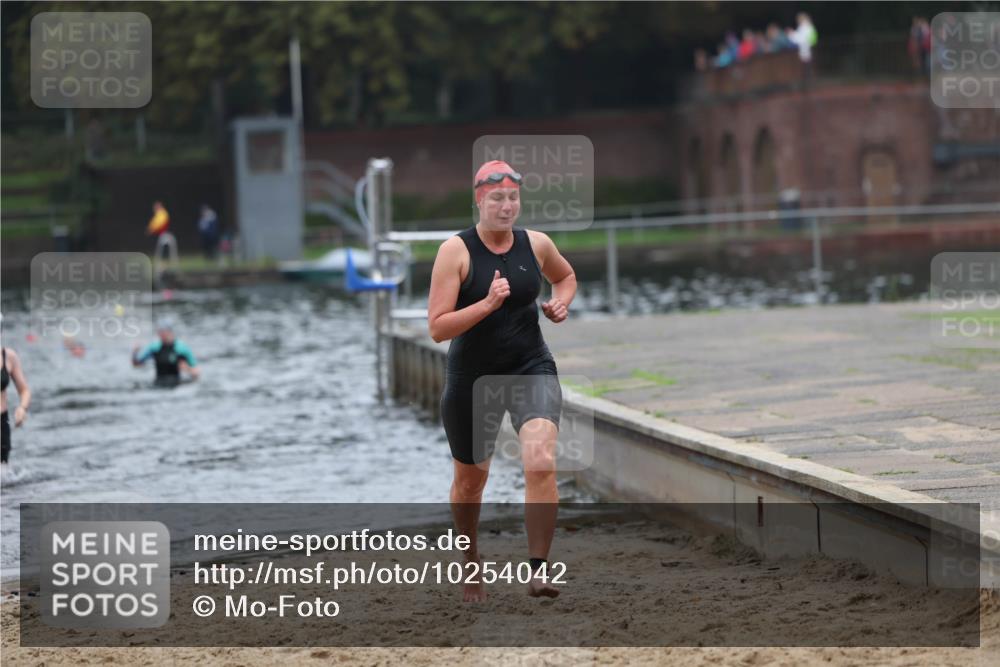 13.09.2026 - Stadtparktriathlon Mo-Foto http://msf.ph/oto/10254042 13.09.2026 10:13:59 Schwimmen 366, 371, 401, 403, 452, 457 meine-sportfotos.de
