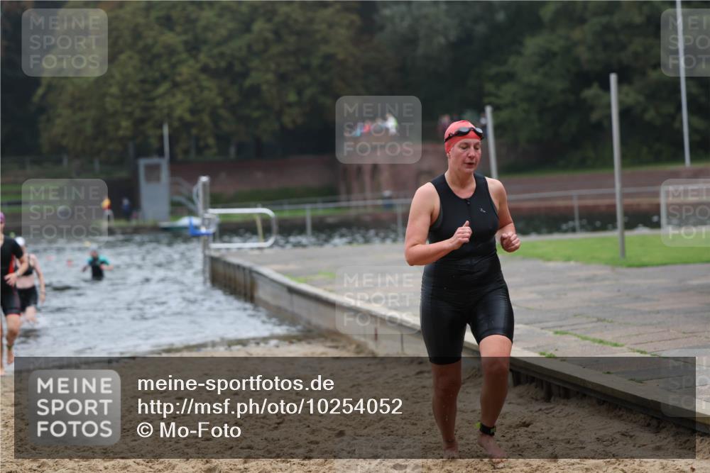 13.09.2026 - Stadtparktriathlon Mo-Foto http://msf.ph/oto/10254052 13.09.2026 10:14:01 Schwimmen 366, 371, 375, 403, 435, 452, 457 meine-sportfotos.de