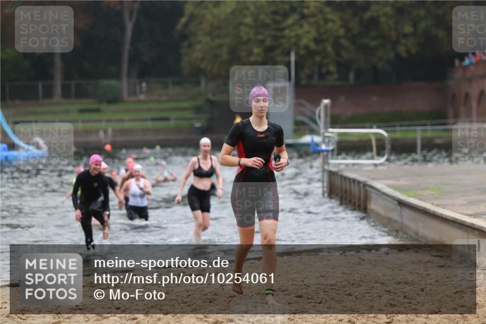 13.09.2026 - Stadtparktriathlon Mo-Foto http://msf.ph/oto/10254061 13.09.2026 10:14:04 Schwimmen 366, 371, 375, 403, 435, 452 meine-sportfotos.de