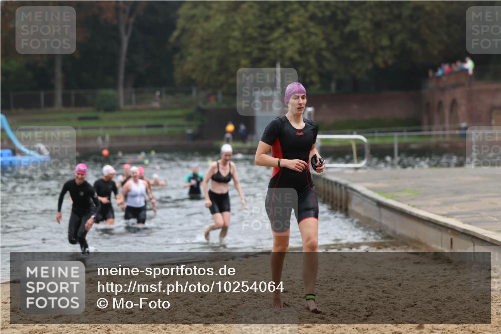 13.09.2026 - Stadtparktriathlon Mo-Foto http://msf.ph/oto/10254064 13.09.2026 10:14:04 Schwimmen 366, 371, 375, 403, 435, 452 meine-sportfotos.de