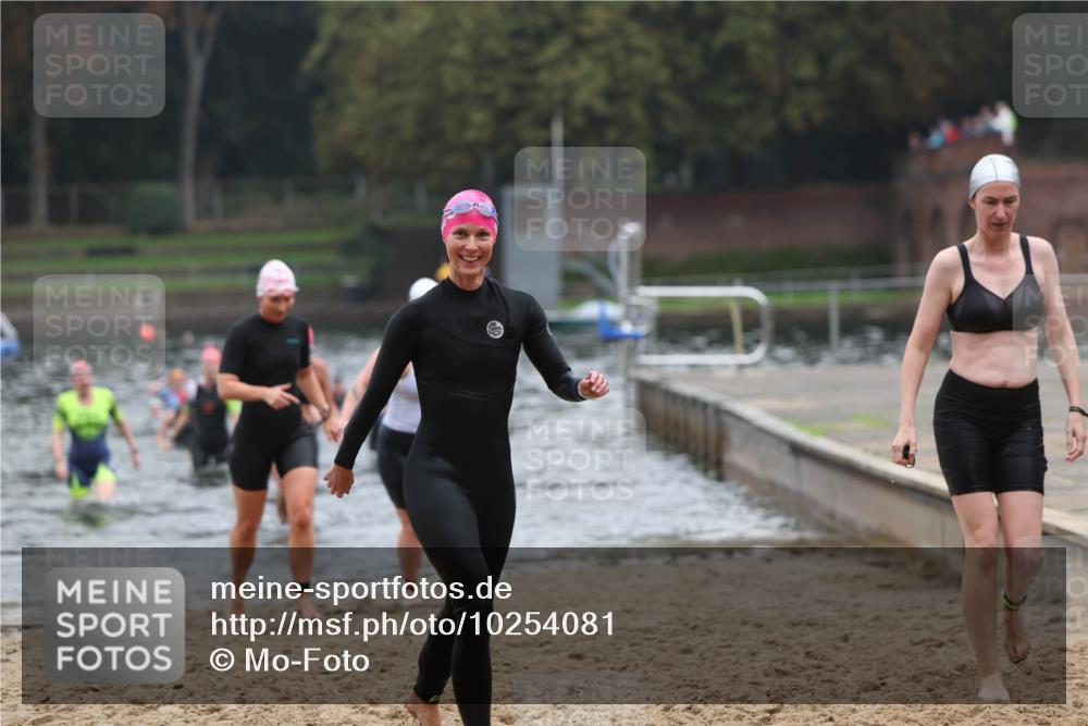 13.09.2026 - Stadtparktriathlon Mo-Foto http://msf.ph/oto/10254081 13.09.2026 10:14:10 Schwimmen 366, 371, 375, 403, 413, 416, 435 meine-sportfotos.de