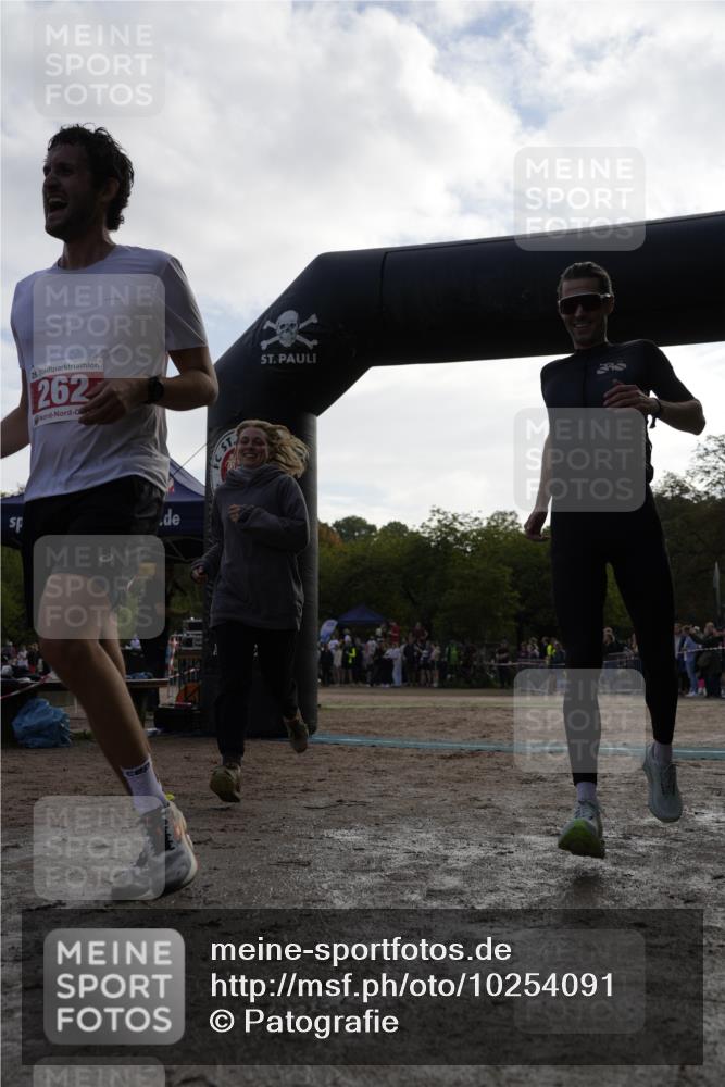 13.09.2026 - Stadtparktriathlon Patografie http://msf.ph/oto/10254091 13.09.2026 10:50:23 Ziel 262 meine-sportfotos.de