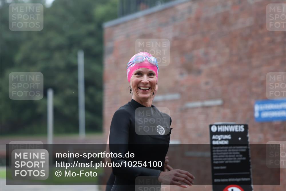 13.09.2026 - Stadtparktriathlon Mo-Foto http://msf.ph/oto/10254100 13.09.2026 10:14:14 Schwimmen 366, 375, 403, 413, 416, 427, 435 meine-sportfotos.de