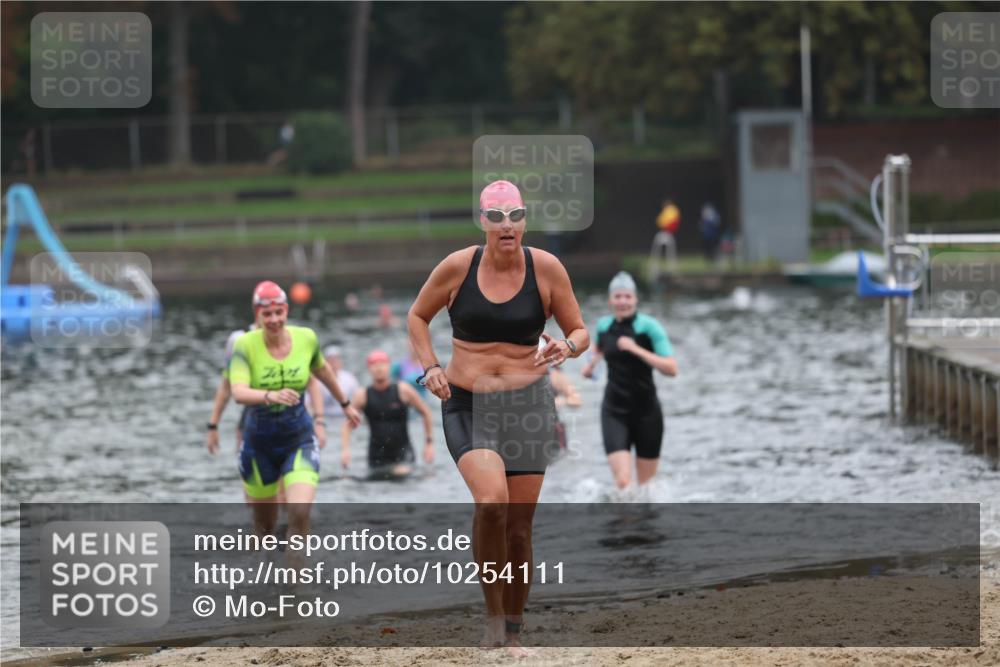 13.09.2026 - Stadtparktriathlon Mo-Foto http://msf.ph/oto/10254111 13.09.2026 10:14:17 Schwimmen 362, 366, 375, 403, 408, 413, 416, 427, 435 meine-sportfotos.de