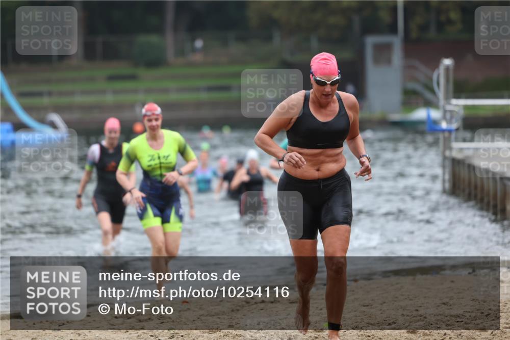 13.09.2026 - Stadtparktriathlon Mo-Foto http://msf.ph/oto/10254116 13.09.2026 10:14:19 Schwimmen 362, 375, 408, 413, 416, 427, 456 meine-sportfotos.de