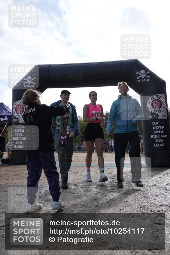 13.09.2026 - Stadtparktriathlon Patografie http://msf.ph/oto/10254117 13.09.2026 10:51:02 Ziel 310 meine-sportfotos.de