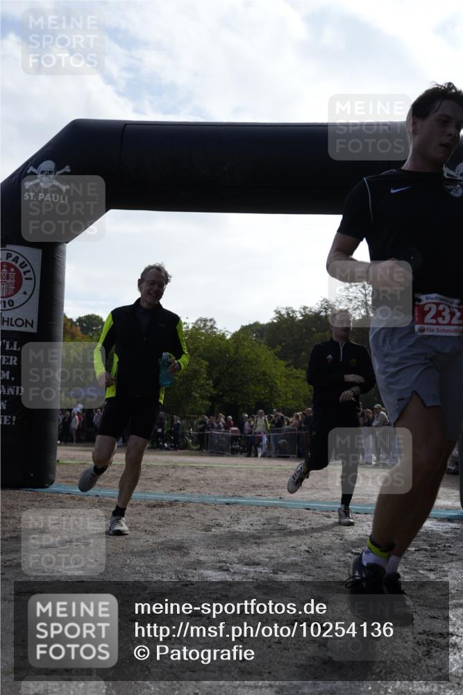 13.09.2026 - Stadtparktriathlon Patografie http://msf.ph/oto/10254136 13.09.2026 10:51:37 Ziel 232 meine-sportfotos.de