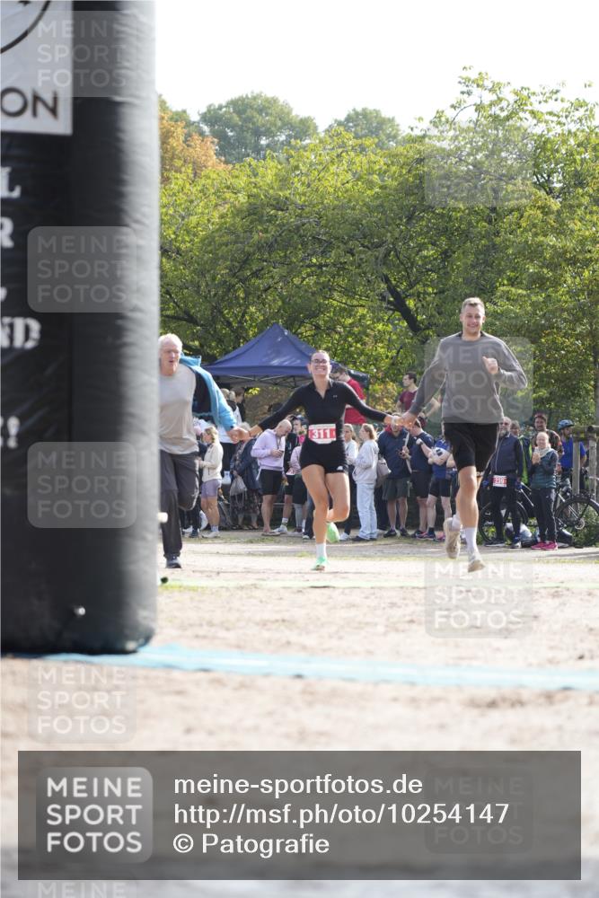 13.09.2026 - Stadtparktriathlon Patografie http://msf.ph/oto/10254147 13.09.2026 10:52:21 Ziel 311 meine-sportfotos.de