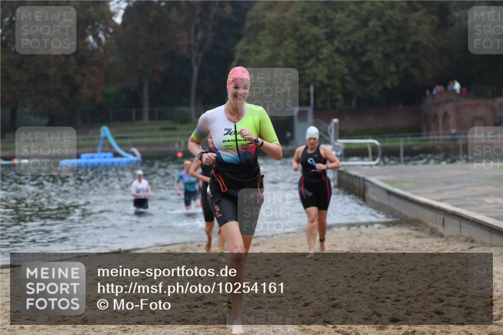13.09.2026 - Stadtparktriathlon Mo-Foto http://msf.ph/oto/10254161 13.09.2026 10:14:29 Schwimmen 362, 370, 408, 410, 427, 431, 456, 460 meine-sportfotos.de