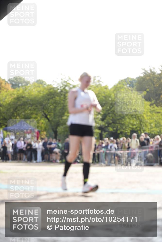 13.09.2026 - Stadtparktriathlon Patografie http://msf.ph/oto/10254171 13.09.2026 10:52:59 Ziel 312 meine-sportfotos.de