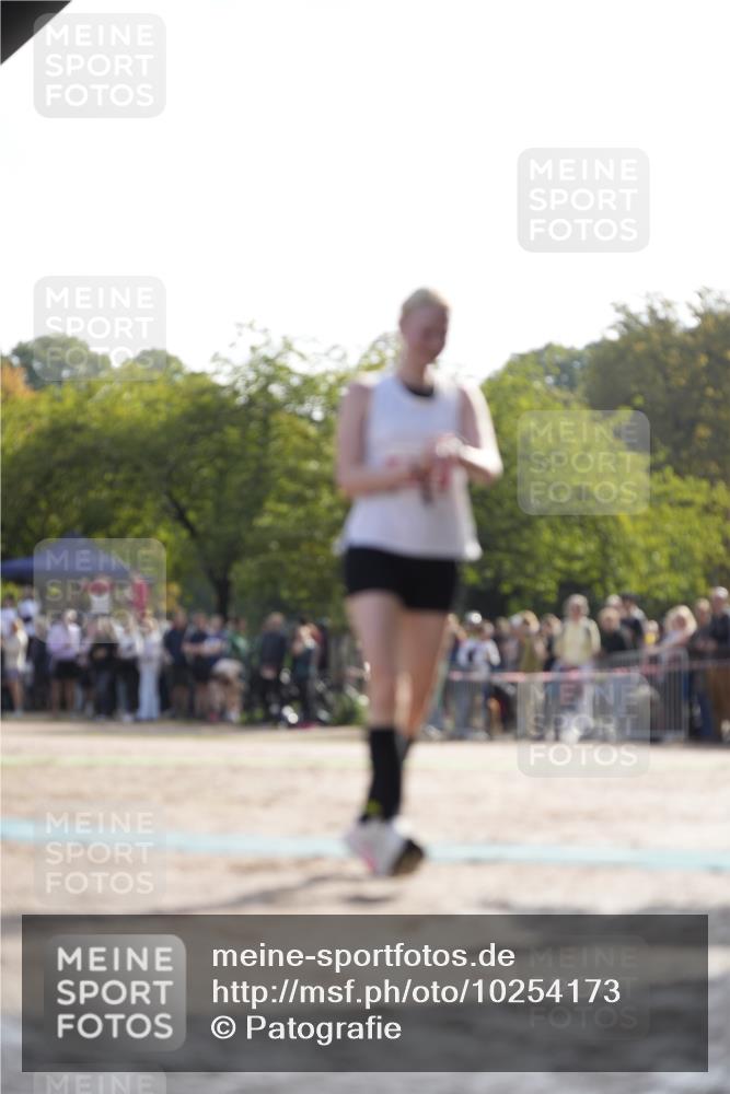 13.09.2026 - Stadtparktriathlon Patografie http://msf.ph/oto/10254173 13.09.2026 10:52:59 Ziel 312 meine-sportfotos.de