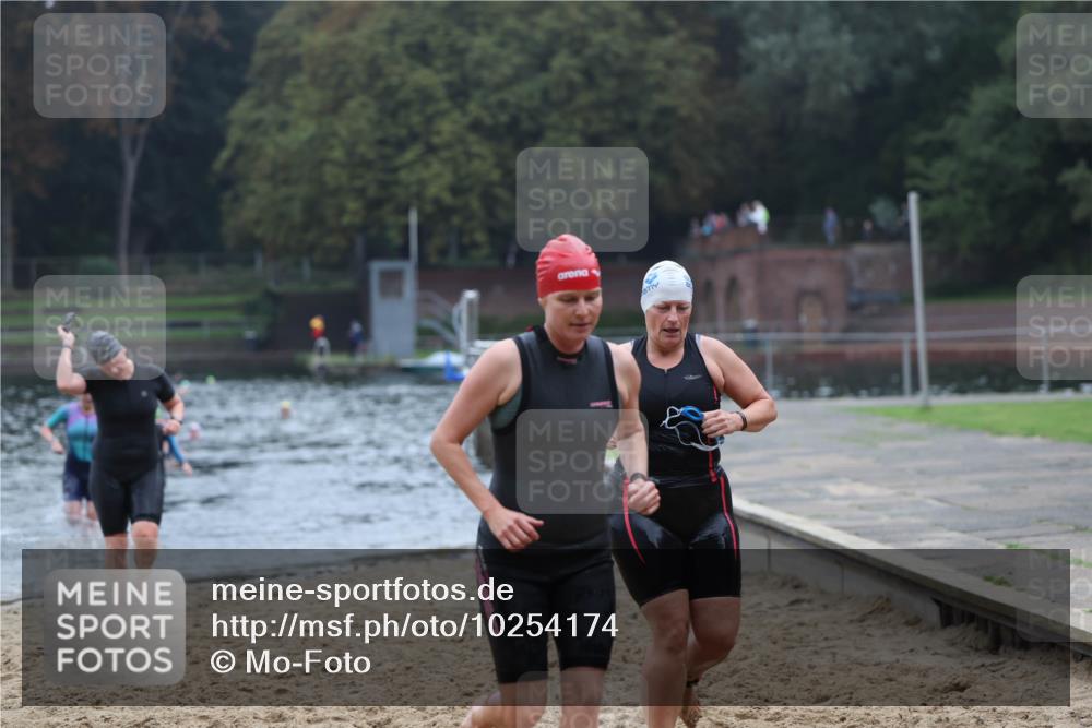 13.09.2026 - Stadtparktriathlon Mo-Foto http://msf.ph/oto/10254174 13.09.2026 10:14:32 Schwimmen 362, 370, 408, 410, 431, 456, 460 meine-sportfotos.de
