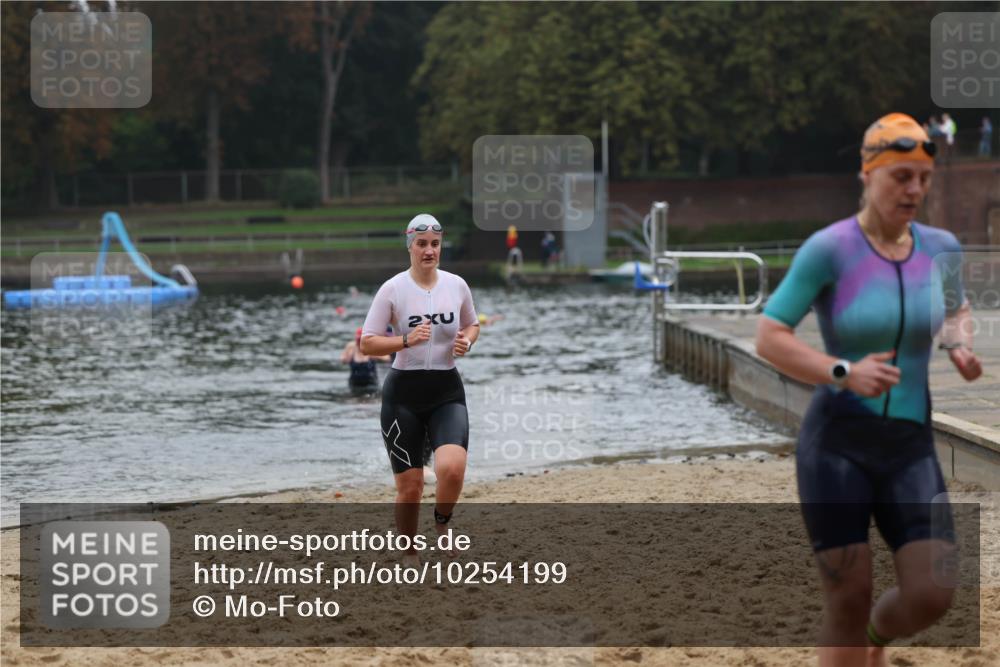 13.09.2026 - Stadtparktriathlon Mo-Foto http://msf.ph/oto/10254199 13.09.2026 10:14:39 Schwimmen 370, 410, 431, 460 meine-sportfotos.de