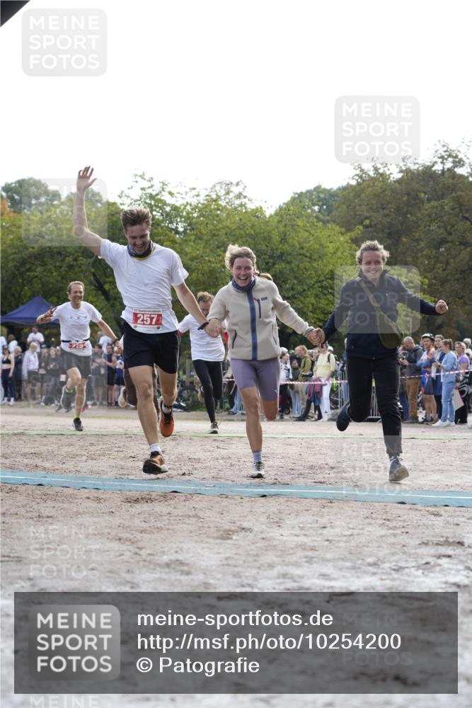 13.09.2026 - Stadtparktriathlon Patografie http://msf.ph/oto/10254200 13.09.2026 10:54:49 Ziel 225, 257 meine-sportfotos.de