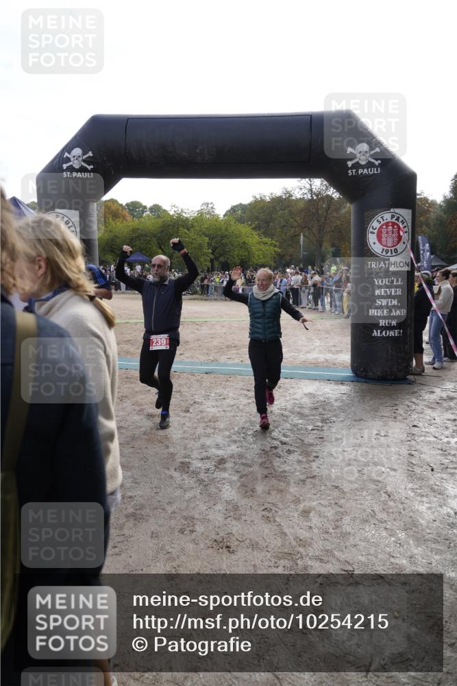 13.09.2026 - Stadtparktriathlon Patografie http://msf.ph/oto/10254215 13.09.2026 10:55:05 Ziel 239 meine-sportfotos.de